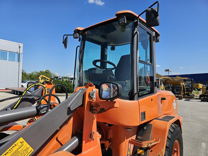 Wheel loader VOLVO L30G: picture 7