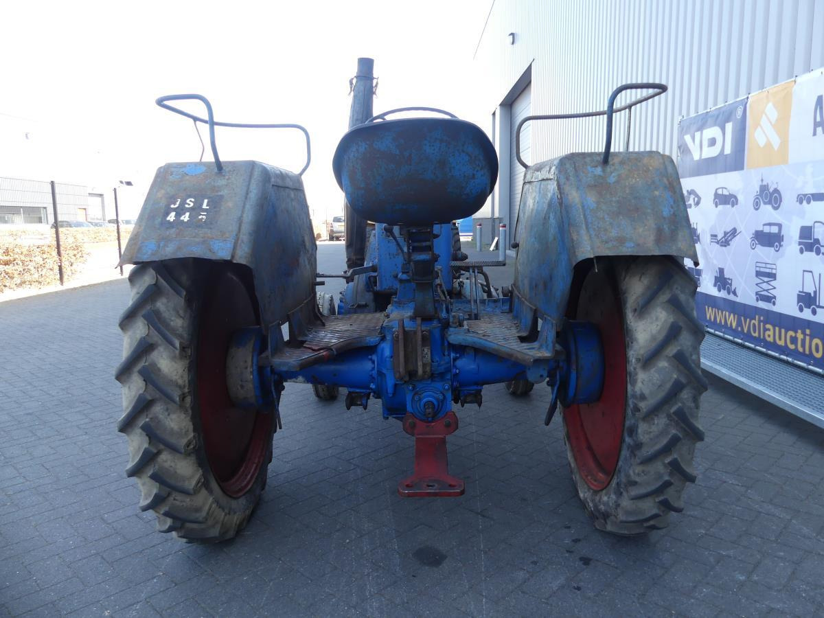 Lanz-Bulldog D2416 - Farm tractor: picture 5 Lanz-Bulldog D2416 - Farm tractor: picture 5
