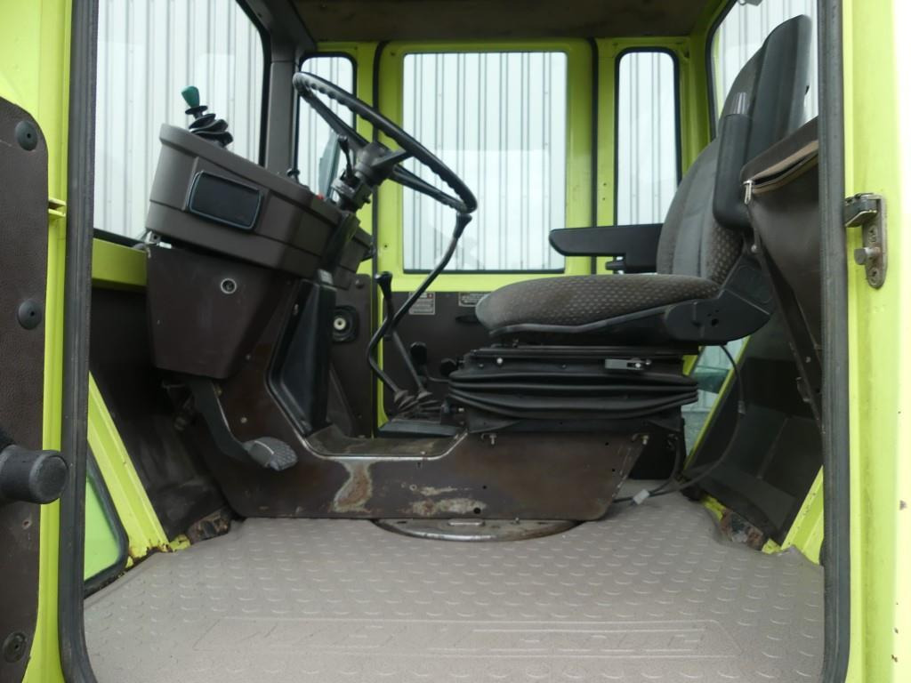 Farm tractor Mercedes-Benz MB trac 1600: picture 44