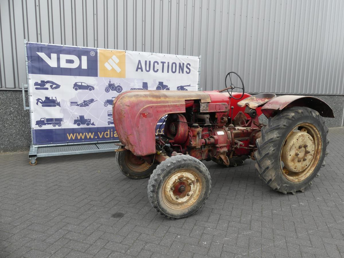 Porsche 218 - Farm tractor: picture 1 Porsche 218 - Farm tractor: picture 1
