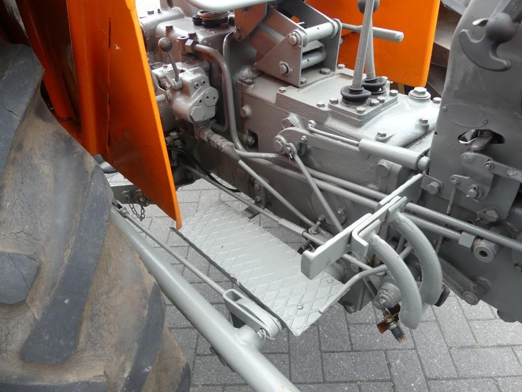 Farm tractor Steyr 188: picture 30