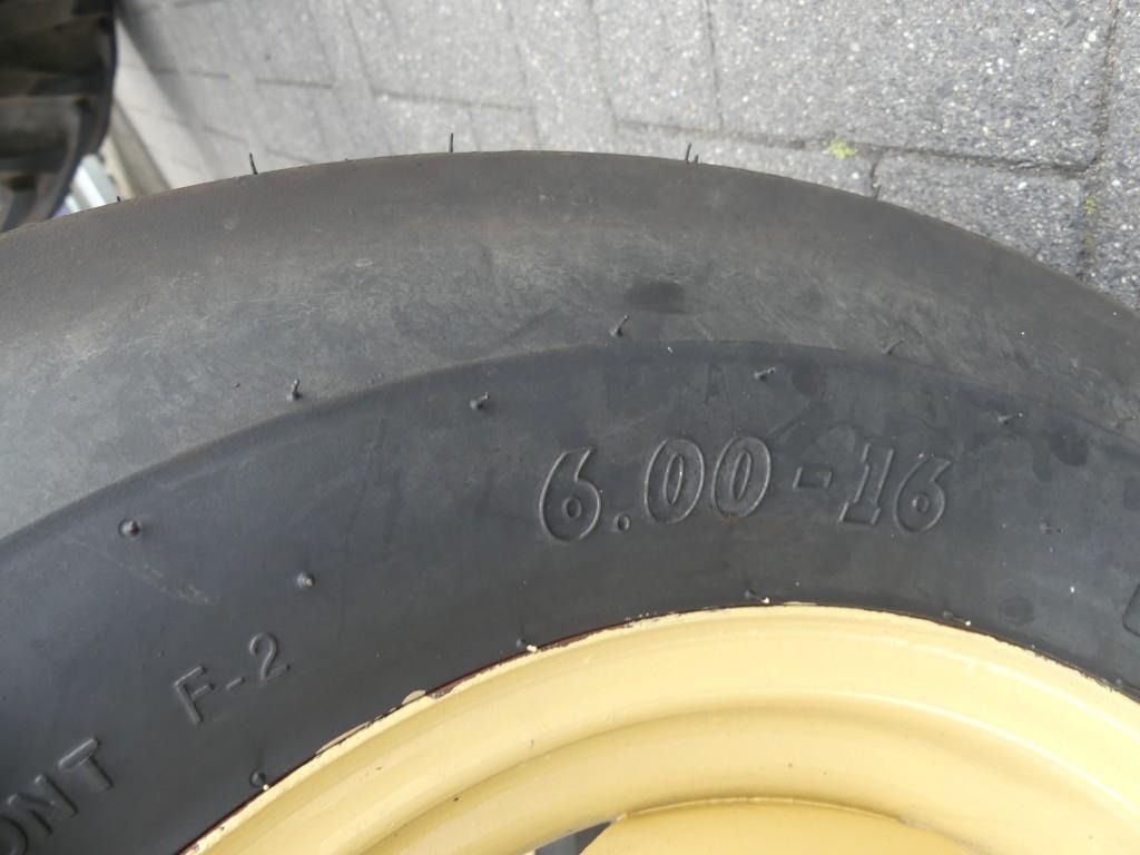 Farm tractor Steyr 188: picture 26