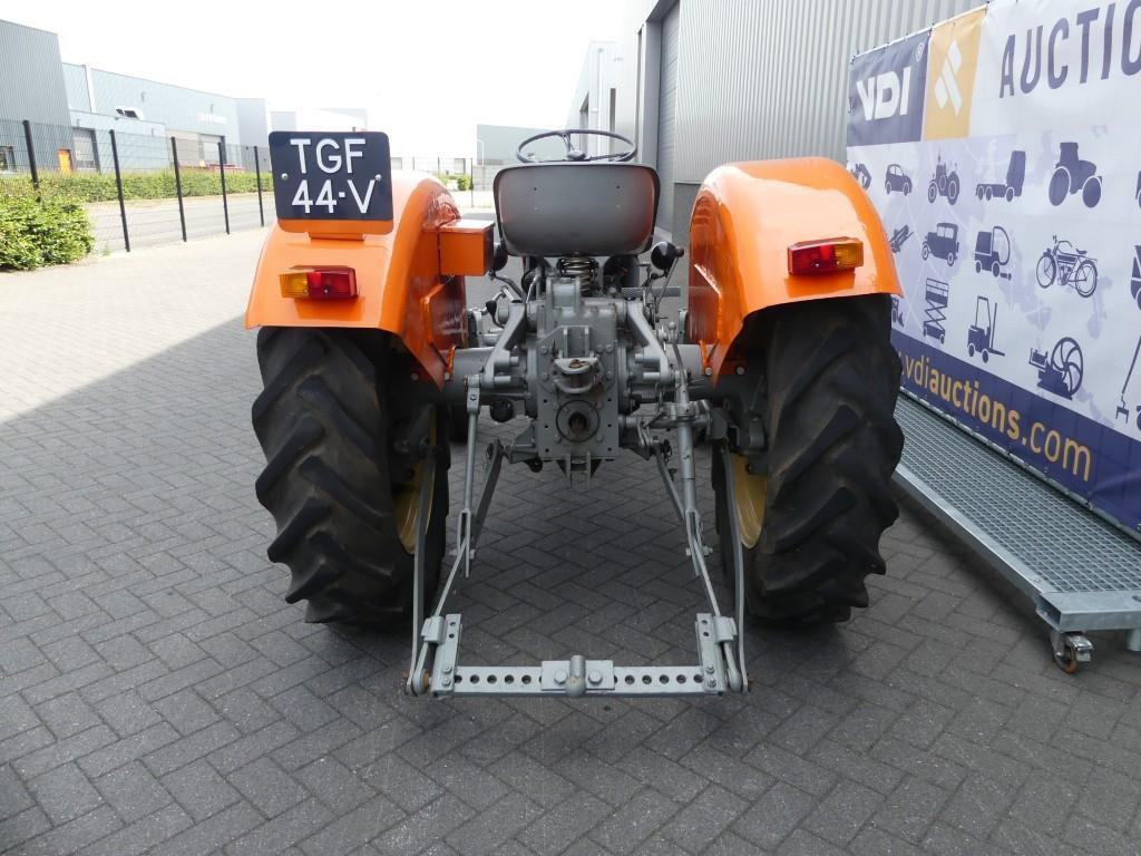 Farm tractor Steyr 188: picture 6