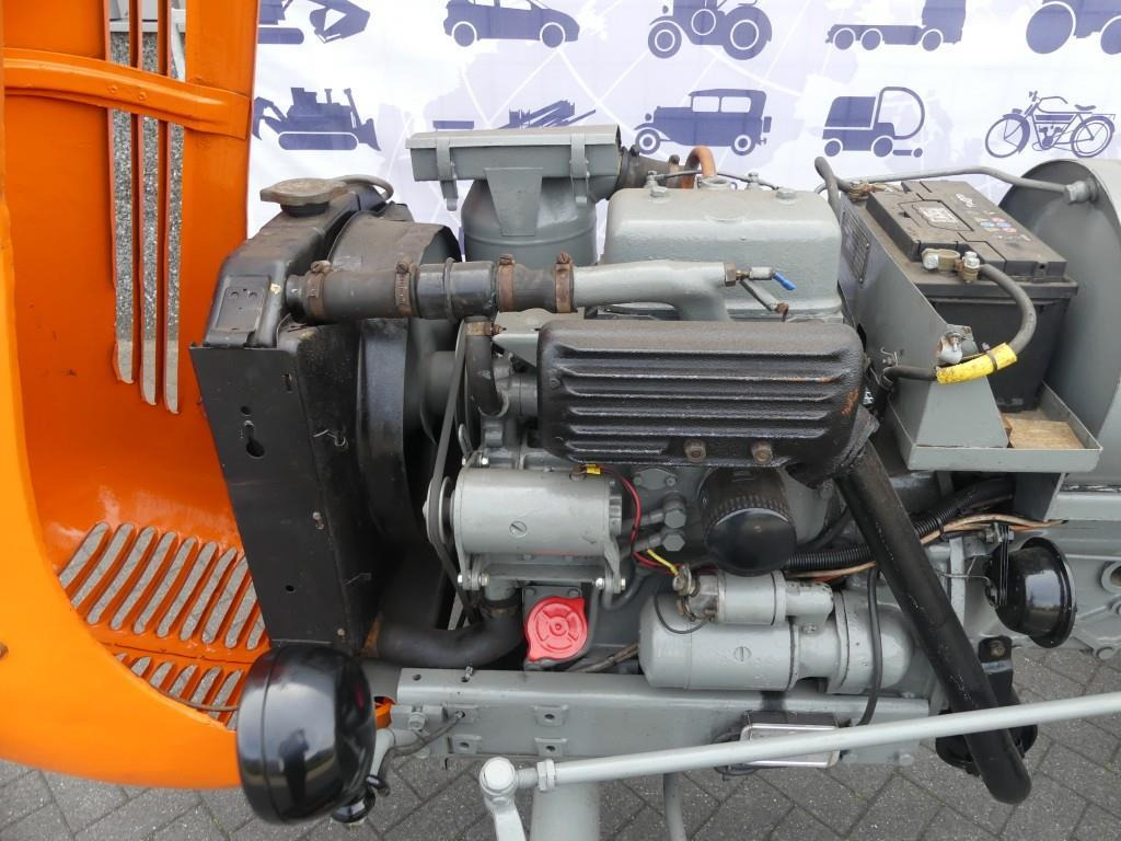 Farm tractor Steyr 188: picture 34