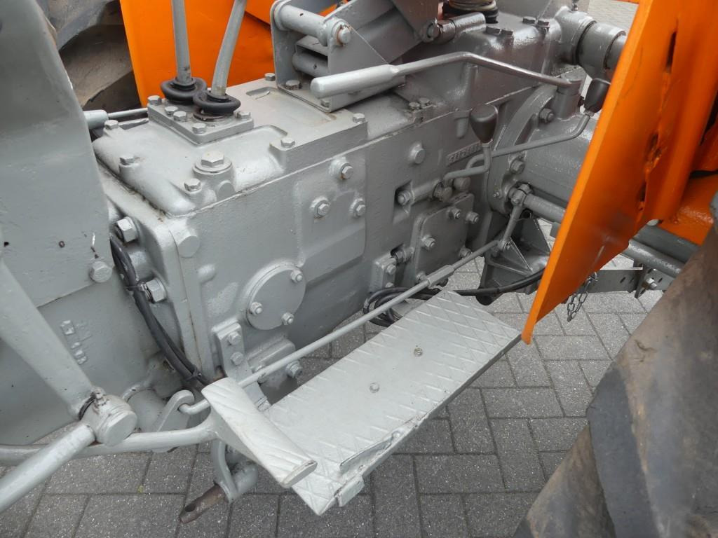 Farm tractor Steyr 188: picture 21
