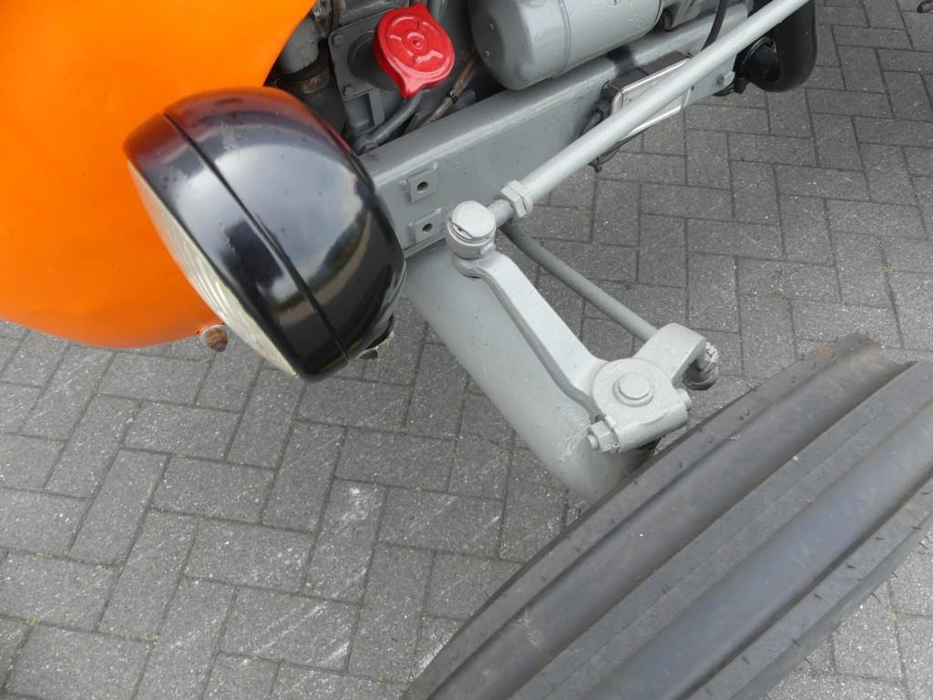 Farm tractor Steyr 188: picture 27
