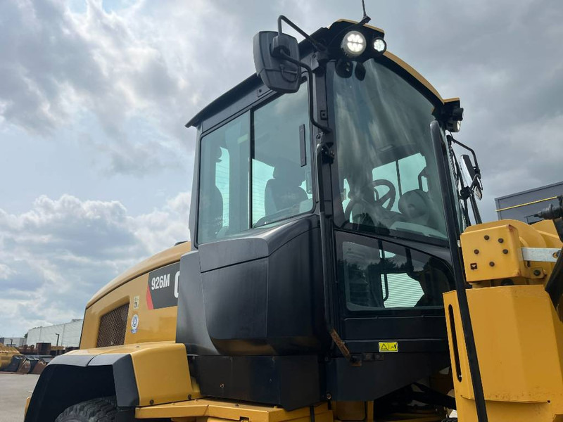 Wheel loader Cat 926M: picture 18