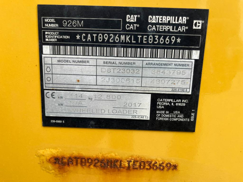 Wheel loader Cat 926M: picture 6