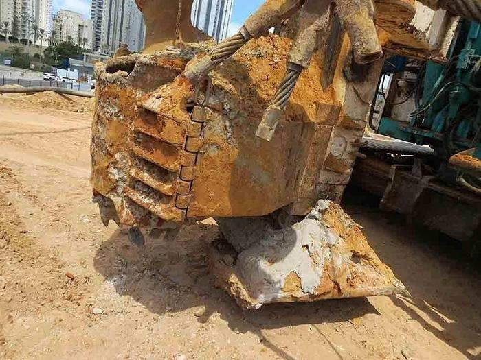 Drilling rig Casagrande B250: picture 10