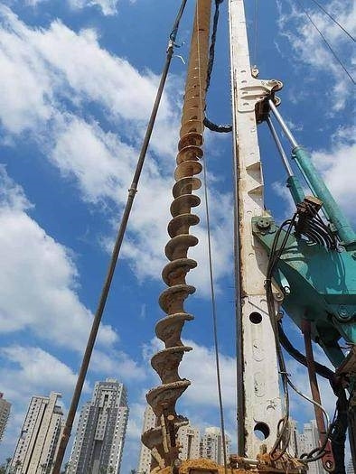 Drilling rig Casagrande B250: picture 8