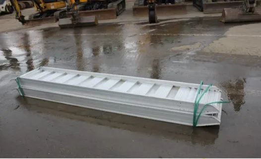 Inny Najazdy Aluminiowe NOWE , 2021 rok - Loading ramp: picture 1 Inny Najazdy Aluminiowe NOWE , 2021 rok - Loading ramp: picture 1