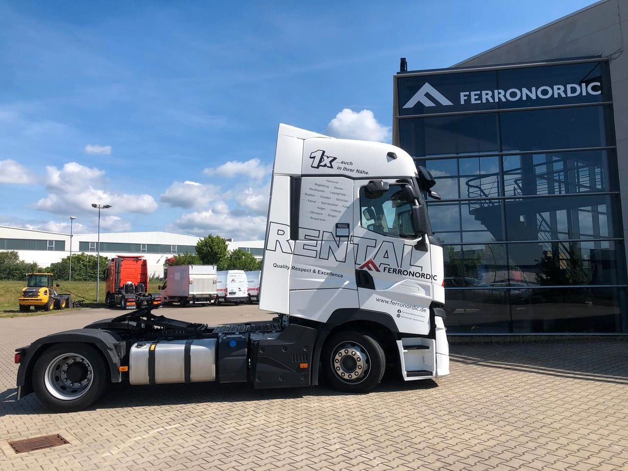 Renault T480 T HIGH XLOW*RETARDER*MEGA*H.S.kuppl. - Tractor unit: picture 2 Renault T480 T HIGH XLOW*RETARDER*MEGA*H.S.kuppl. - Tractor unit: picture 2