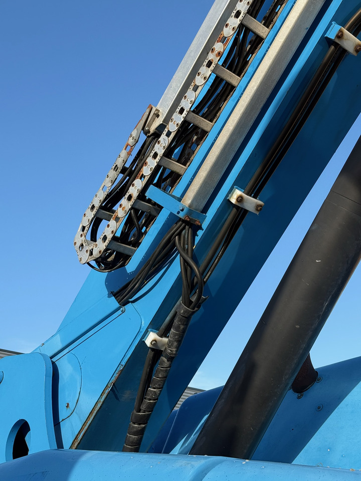 Telescopic boom GENIE S125: picture 19