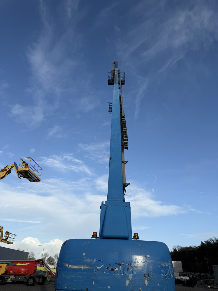 GENIE S125 - Telescopic boom: picture 4 GENIE S125 - Telescopic boom: picture 4