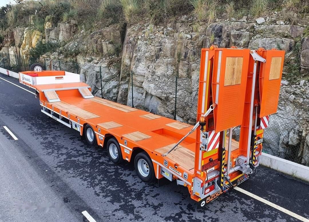 New Low loader semi-trailer Özgül 3 AXE LOWBED SEMI TRAILER: picture 6