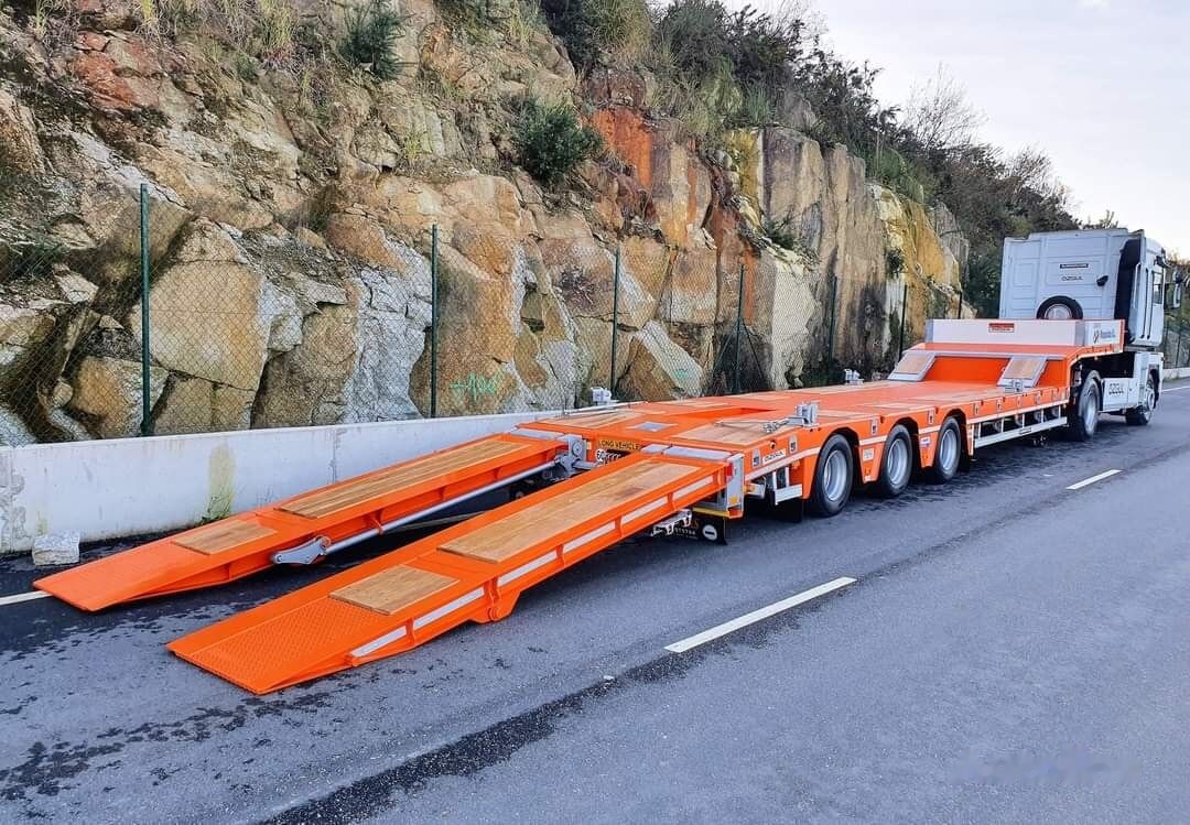 New Low loader semi-trailer Özgül 3 AXE LOWBED SEMI TRAILER: picture 15