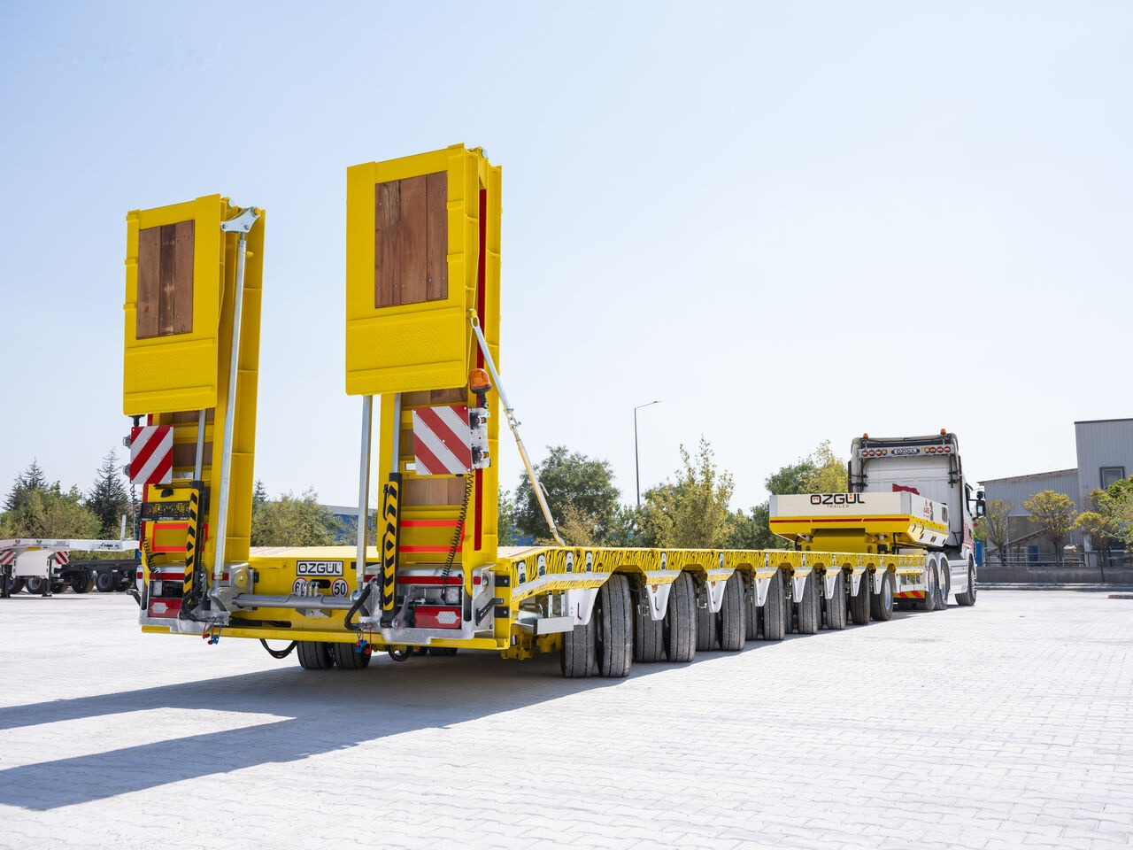 New Low loader semi-trailer Özgül 8 AXLE LOWBED SEMI TRAILER: picture 6