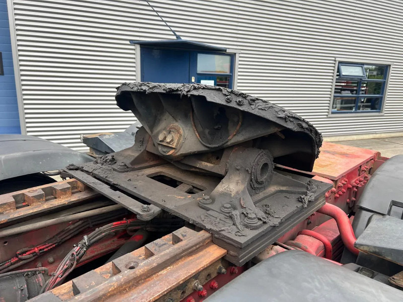 MAN TGX 41.560 8x4/4 BBS - Tractor unit: picture 5 MAN TGX 41.560 8x4/4 BBS - Tractor unit: picture 5