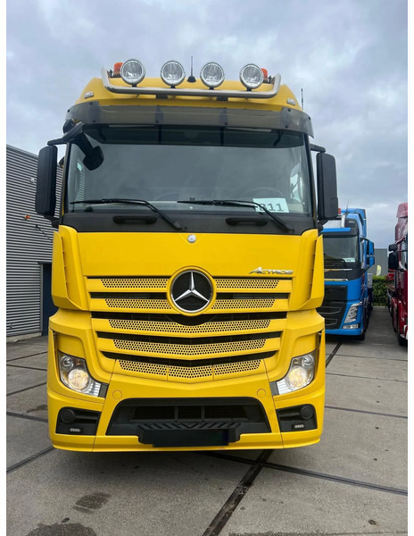 Mercedes-Benz Actros 4163 SLT 8x4/4 - Tractor unit: picture 4 Mercedes-Benz Actros 4163 SLT 8x4/4 - Tractor unit: picture 4