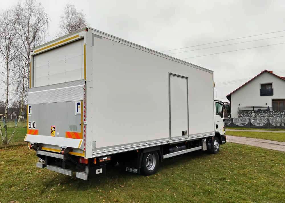 MAN TGL 220 - Box truck: picture 4 MAN TGL 220 - Box truck: picture 4