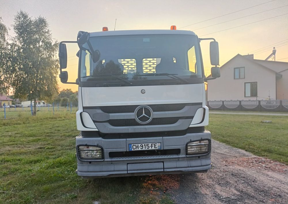 Mercedes-Benz AXOR 2633 - Dropside/ Flatbed truck, Crane truck: picture 3 Mercedes-Benz AXOR 2633 - Dropside/ Flatbed truck, Crane truck: picture 3