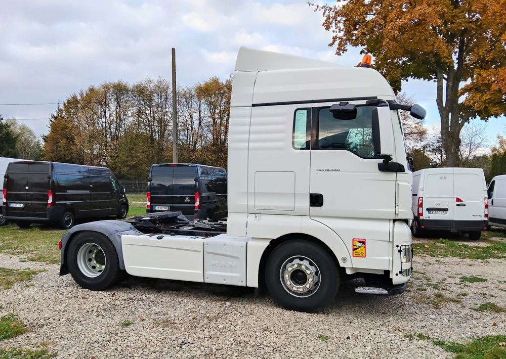 MAN TGX - Tractor unit: picture 4 MAN TGX - Tractor unit: picture 4