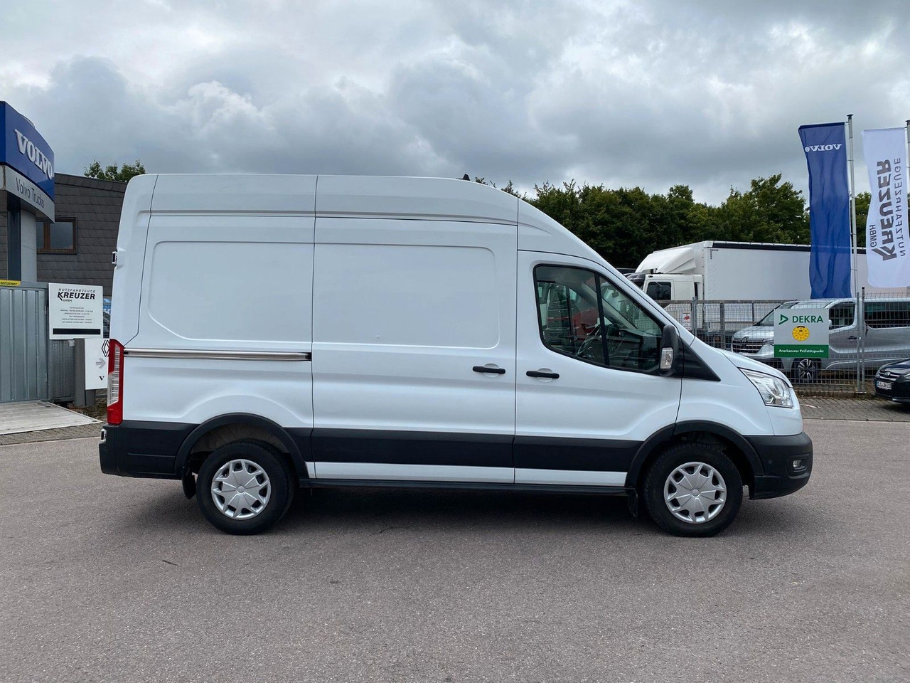 Ford Transit 350 L2 Trend Werkstattausbau - Panel van: picture 3 Ford Transit 350 L2 Trend Werkstattausbau - Panel van: picture 3