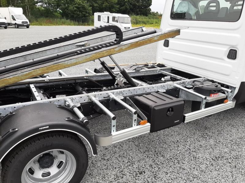 Lease a Iveco Daily 35C18 Iveco Daily 35C18: picture 10