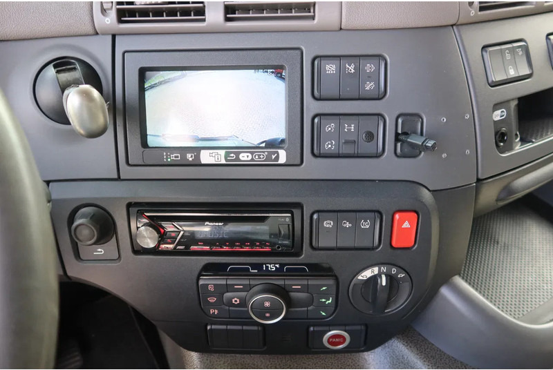 Box truck DAF CF 410 DAF CF 410 Black Edition: picture 10