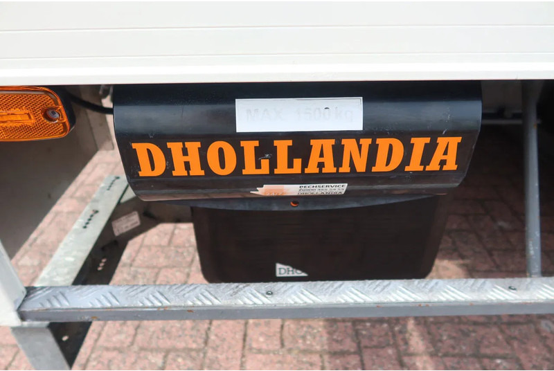 Box truck DAF LF 210 Bakwagen+ Dhollandia 1500 kg: picture 19