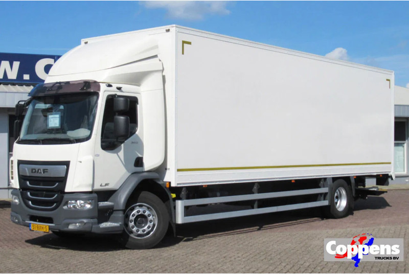 Box truck DAF LF 55 320 Euro 6: picture 1
