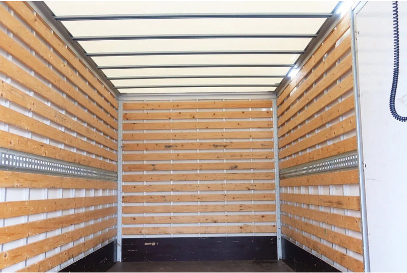 Iveco Daily 35S14 Bak + Klep - Box van: picture 4 Iveco Daily 35S14 Bak + Klep - Box van: picture 4