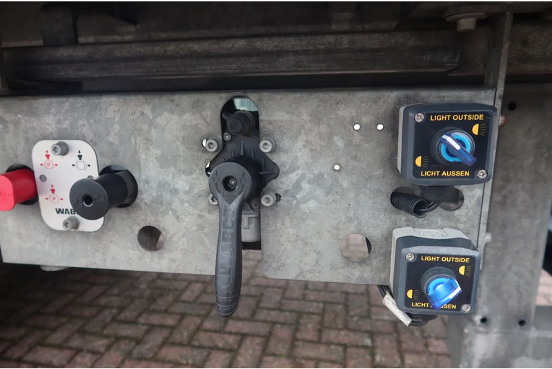 Crane truck Mercedes-Benz Actros 2133 L Trekker + Hiab Kraan met City Trailer: OT-92-VD: picture 19 Crane truck Mercedes-Benz Actros 2133 L Trekker + Hiab Kraan met City Trailer: OT-92-VD: picture 19