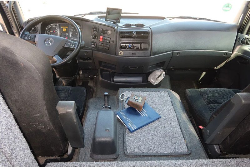 Horse truck Mercedes-Benz Atego 816 L 3 Paarden/4 Ponies Nieuwe APK + nieuwe accu.: picture 10