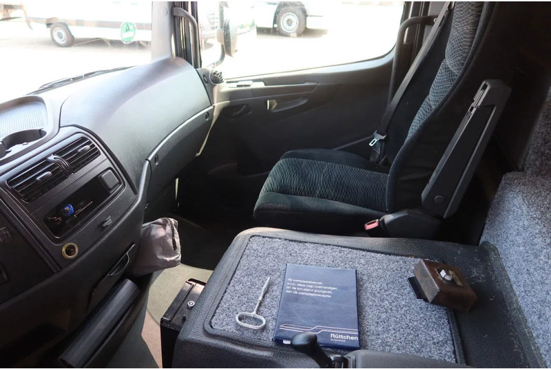 Horse truck Mercedes-Benz Atego 816 L 3 Paarden/4 Ponies Nieuwe APK + nieuwe accu.: picture 9