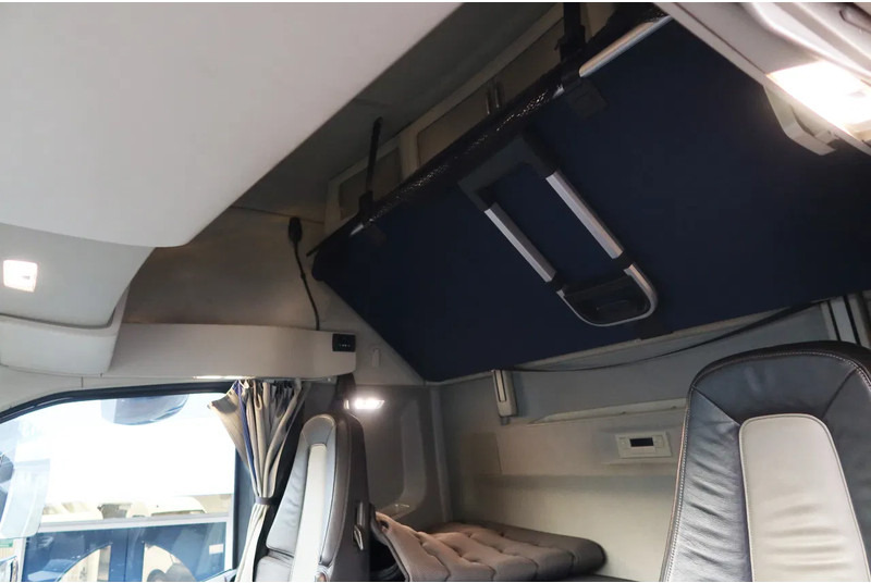 Tractor unit Volvo FH FH 500 Globetrotter Full Air suspension.: picture 6 Tractor unit Volvo FH FH 500 Globetrotter Full Air suspension.: picture 6
