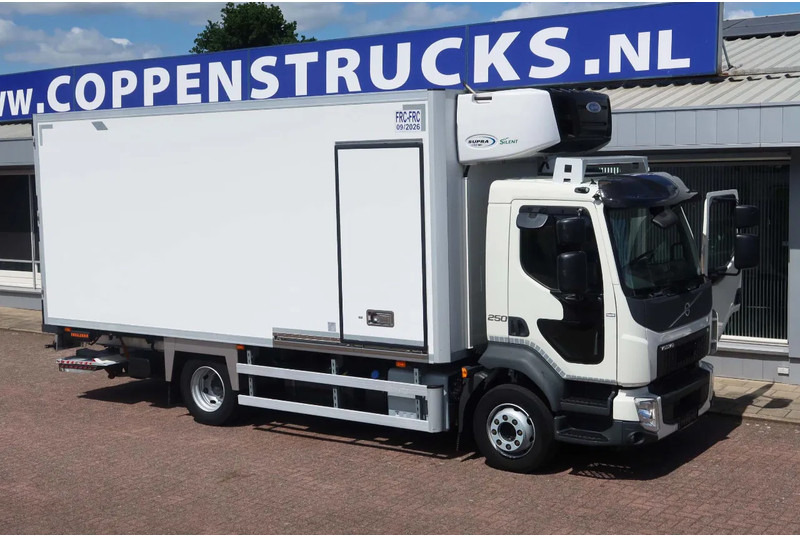 Volvo FL 250 Koel/Vries + klep Bi temp Carrier Supra 1150 MT - Refrigerator truck: picture 2 Volvo FL 250 Koel/Vries + klep Bi temp Carrier Supra 1150 MT - Refrigerator truck: picture 2