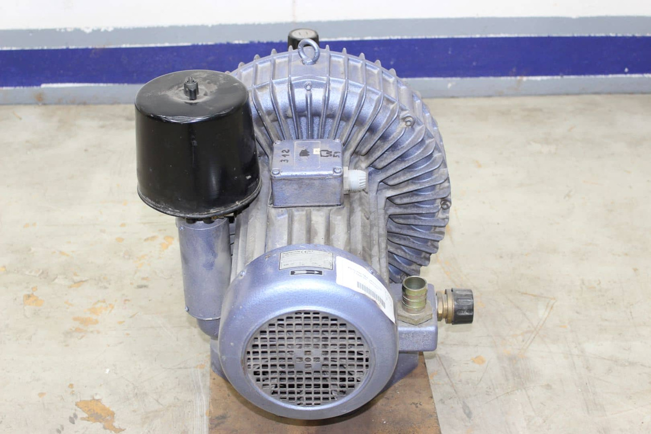 Rietschle SKK 38203 (11) - Industrial equipment: picture 3 Rietschle SKK 38203 (11) - Industrial equipment: picture 3