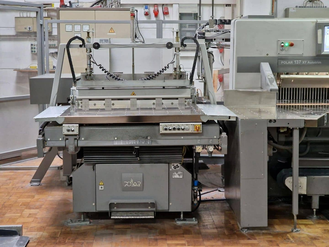 Polar 137XT-AT - Paper cutting machine: picture 3 Polar 137XT-AT - Paper cutting machine: picture 3