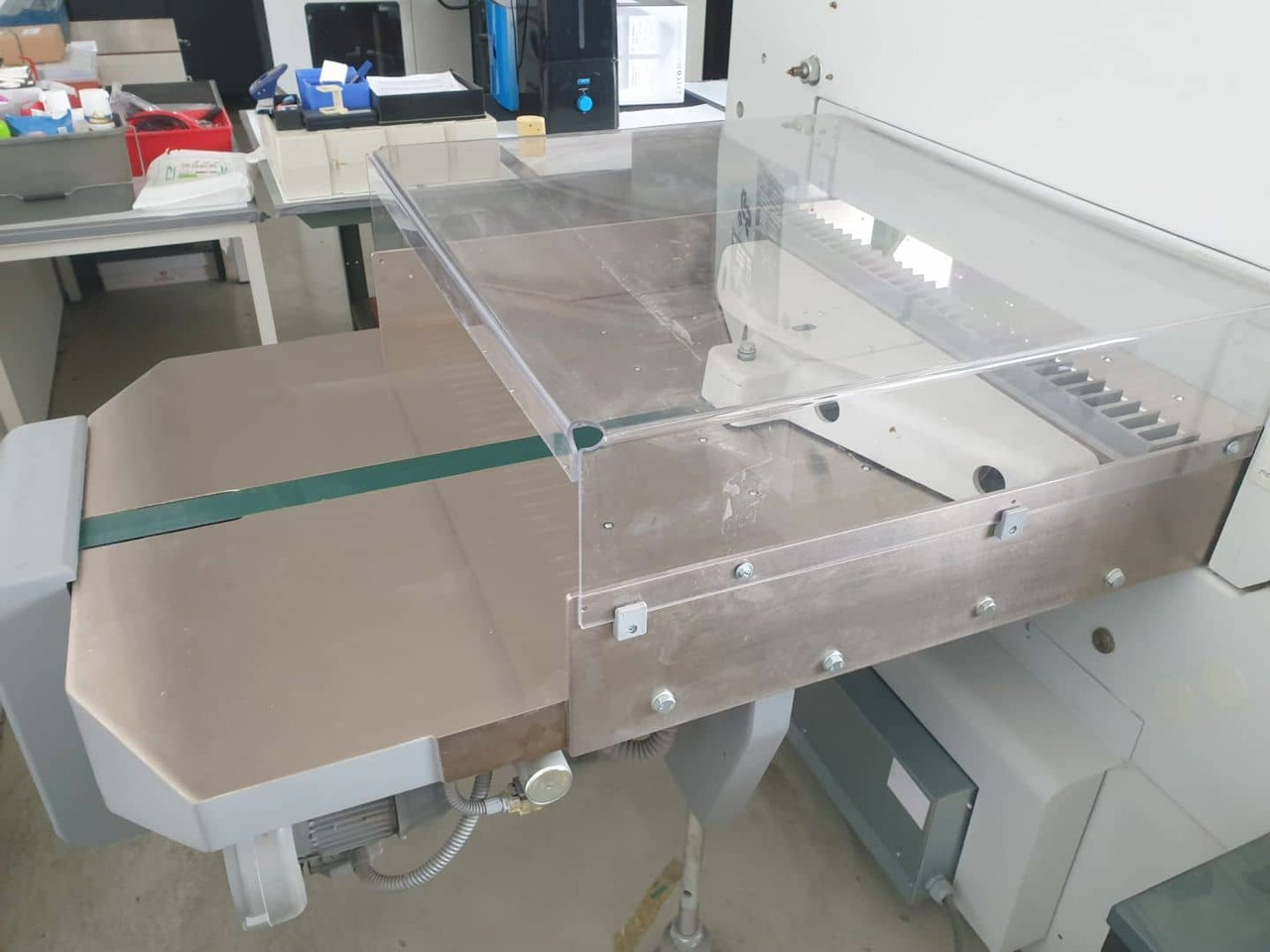 Polar 92 XT - Paper cutting machine: picture 4 Polar 92 XT - Paper cutting machine: picture 4