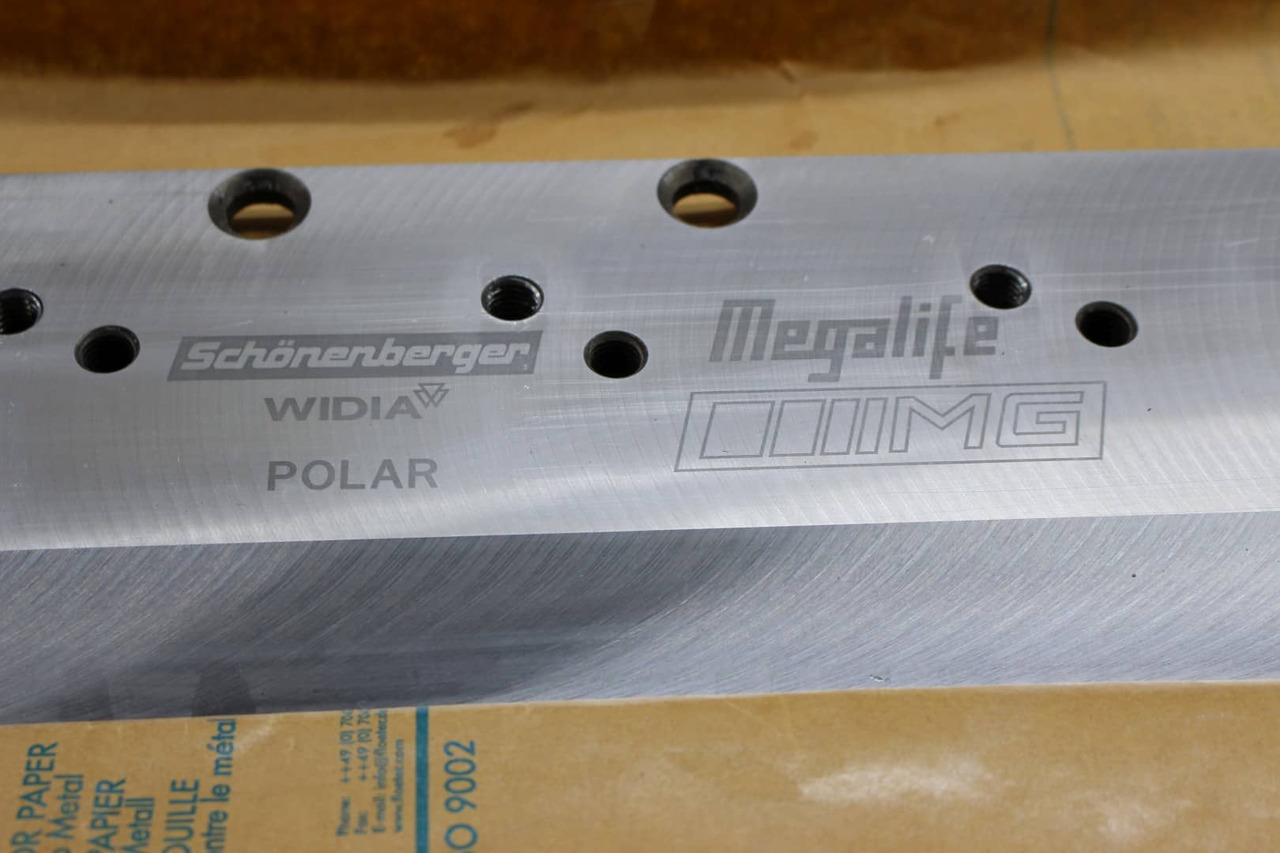 Polar-Wohlenberg-Perfecta-Schneider Senator 72-80-92-115-137-155 - Paper cutting machine: picture 1 Polar-Wohlenberg-Perfecta-Schneider Senator 72-80-92-115-137-155 - Paper cutting machine: picture 1