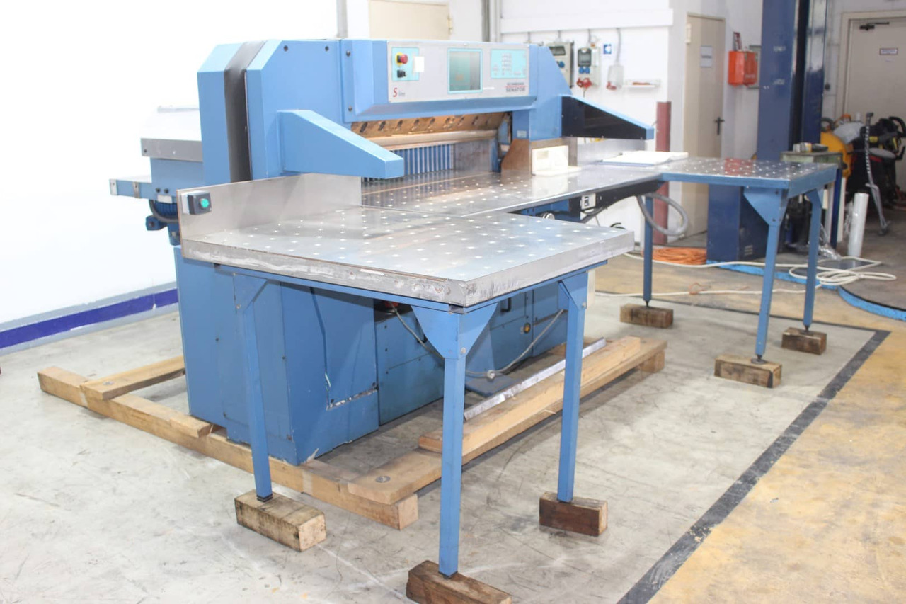 Schneider Senator 115H - Paper cutting machine: picture 2 Schneider Senator 115H - Paper cutting machine: picture 2