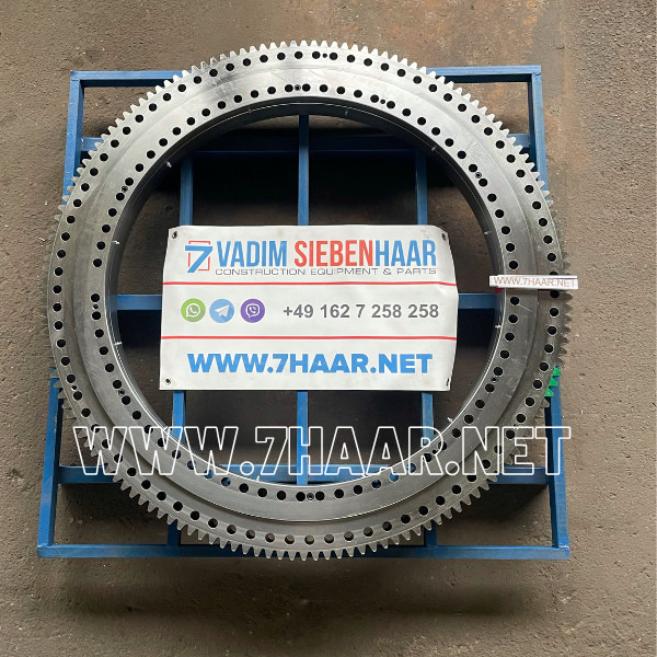 Terex AC80, AC205 Slewring Drehkranz OPU Łożysko wieńcowe 51778040 for Terex Demag AC 205 mobile crane - Slewing ring for Mobile crane: picture 1 Terex AC80, AC205 Slewring Drehkranz OPU Łożysko wieńcowe 51778040 for Terex Demag AC 205 mobile crane - Slewing ring for Mobile crane: picture 1