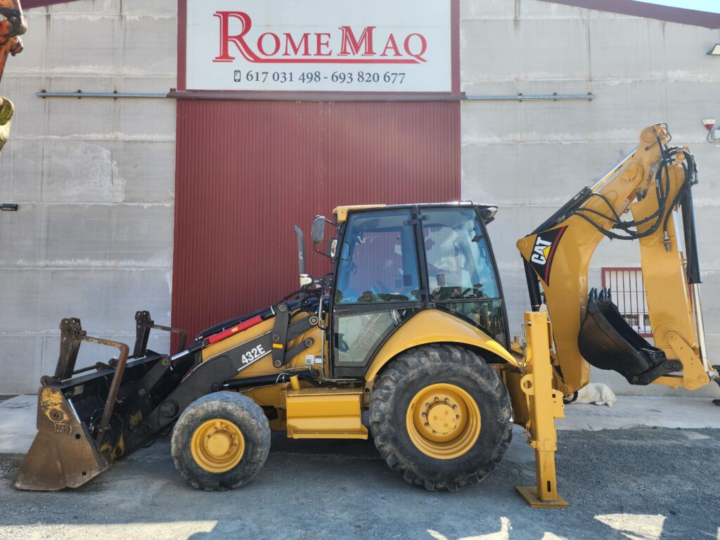CAT 432E - Backhoe loader: picture 1 CAT 432E - Backhoe loader: picture 1