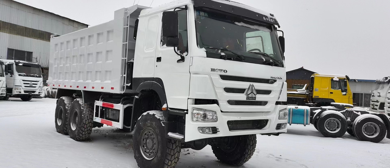 6X6 HOWO SINOTRUCK 371HP/375HP/420HP - Tipper: picture 1 6X6 HOWO SINOTRUCK 371HP/375HP/420HP - Tipper: picture 1