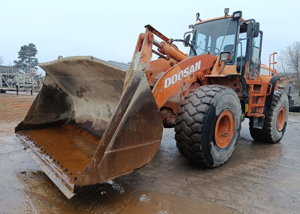 Doosan DL 400 - Wheel loader: picture 2 Doosan DL 400 - Wheel loader: picture 2
