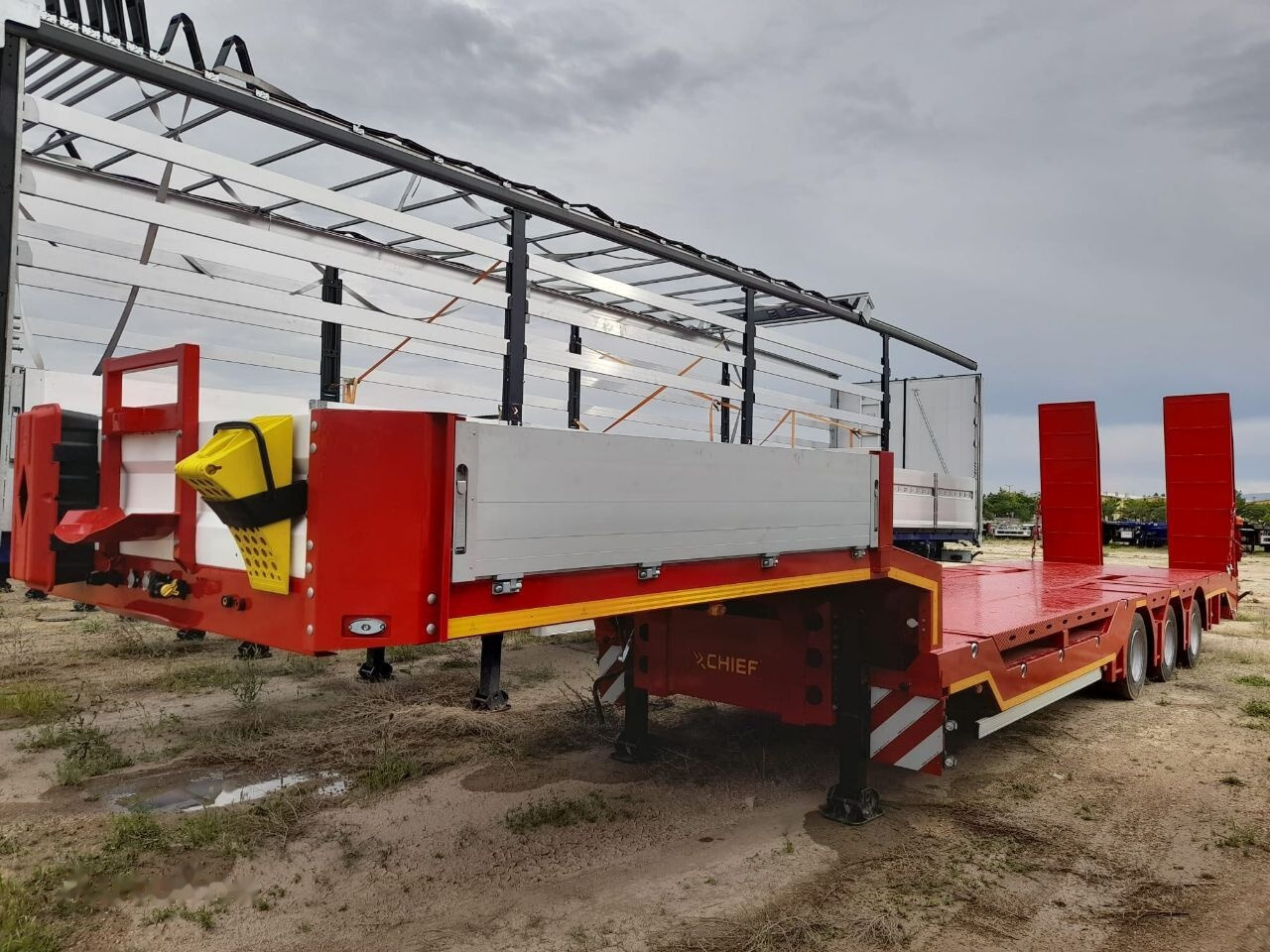 Reis Treyler New - Low loader semi-trailer: picture 1 Reis Treyler New - Low loader semi-trailer: picture 1