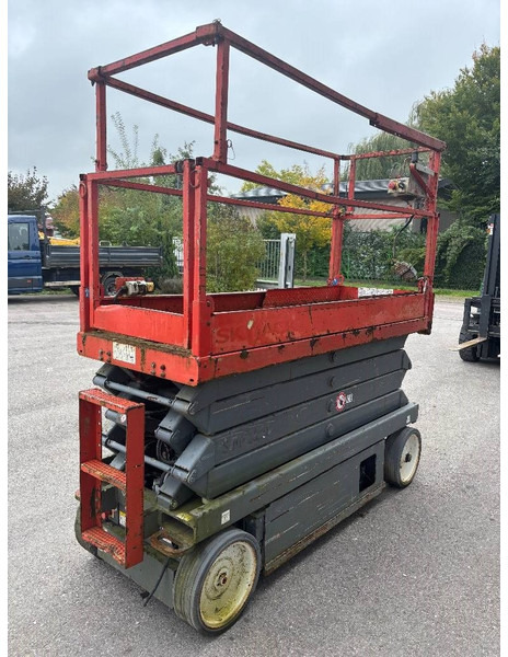 Skyjack SJ 3226 10m Scherenarbeitsbühne - Scissor lift: picture 4 Skyjack SJ 3226 10m Scherenarbeitsbühne - Scissor lift: picture 4
