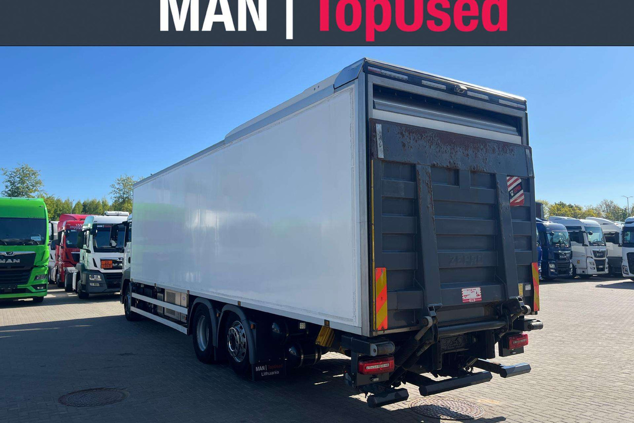 MAN TGS 26.320 6X2-4 Carrier Frigo (8542) - Refrigerator truck: picture 3 MAN TGS 26.320 6X2-4 Carrier Frigo (8542) - Refrigerator truck: picture 3
