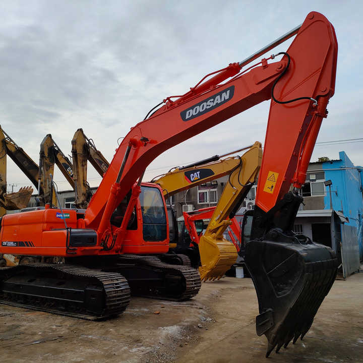 Awesome Performance Korea Imported Small Scale Used Doosan Dx60 dx225 dh55 dh60 DH150 Excavator in Shanghai good price - Crawler excavator: picture 2 Awesome Performance Korea Imported Small Scale Used Doosan Dx60 dx225 dh55 dh60 DH150 Excavator in Shanghai good price - Crawler excavator: picture 2